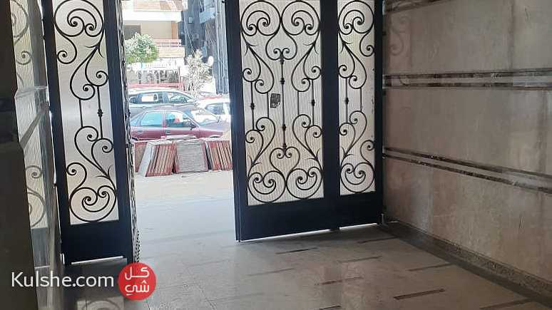 محل للبيبع دوبلكس في مدينة نصر بشارع محمد كامل الحارونى - Image 1