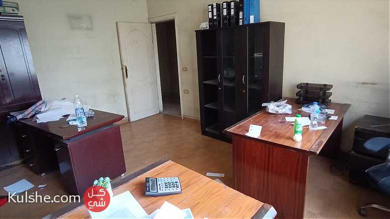ارخص واشيك مكتب ١٤٠م مفروش ١٦ الف كورنيش النيل المعادي الرئيسي - Image 1
