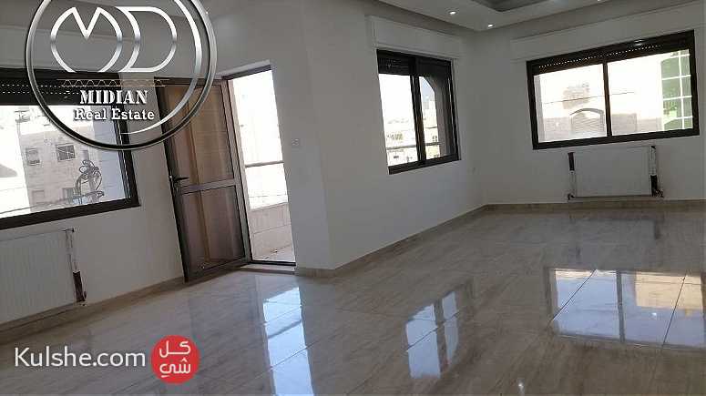 شقة للبيع ام السماق مساحة 185م طابق ثاني سوبر ديلوكس بسعر مميز - Image 1