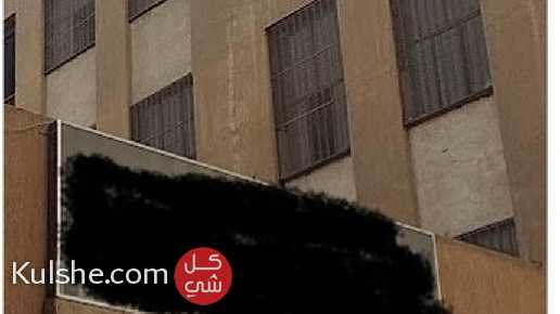 في منطقة غمرة بالقاهرة مصنع طباعة وتصنيع ورق وبلاستيك شغال للبيع - Image 1
