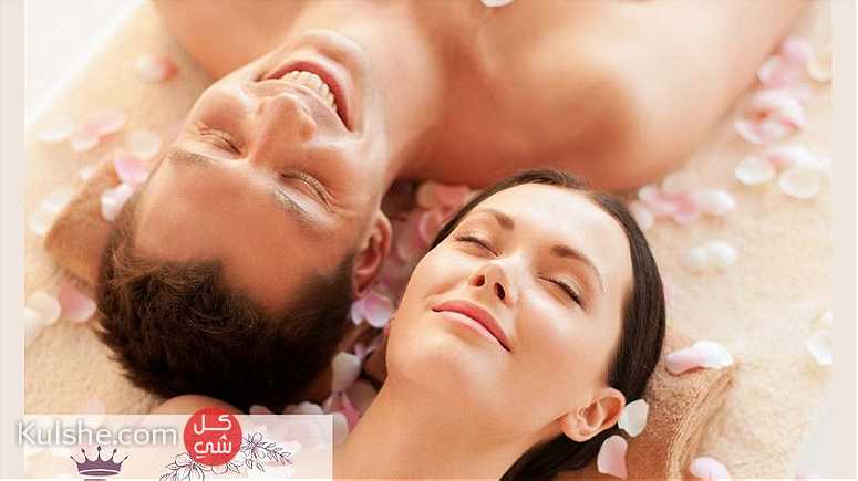 Luxurious Couples Massage Service - Image 1