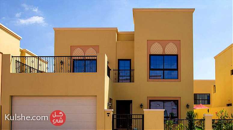 4 and 5 Bedrooms Villas in Dubai in Nad Al Sheba 4 - صورة 1