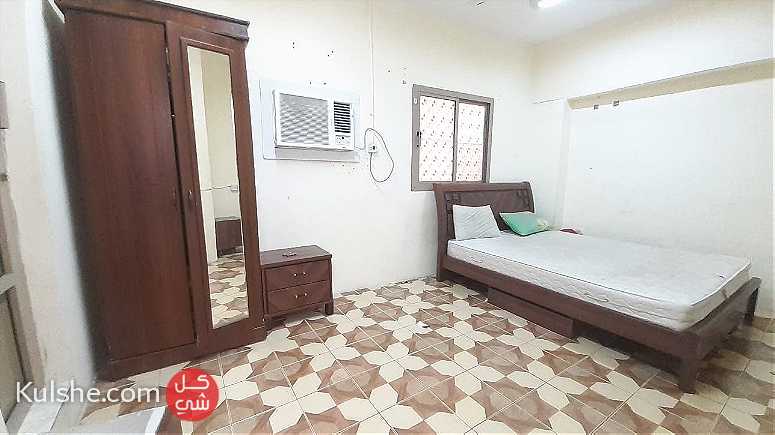 semi furnished studio flat for rent in Gudaybia - صورة 1