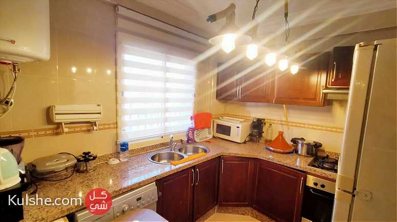 شقة مفروشة للايجار الشهري بمراكش - Image 1