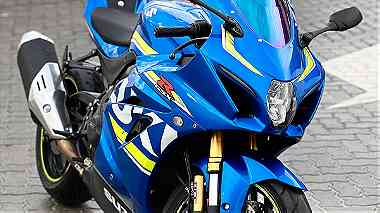 2017 Suzuki 1000cc for sale whatsapp 00971564792011