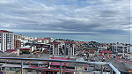 فرصة شراء شقة رخيصة باطلالة بانورامية على البحر والمدينة في طرابزون - Image 2