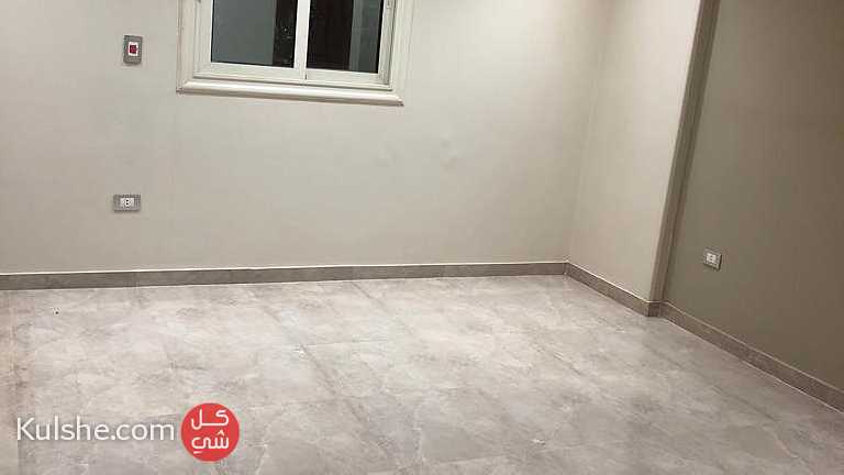شقة للايجار قانون جديد تصلح سكنى او ادارى بشارع احمد الصاوى - Image 1