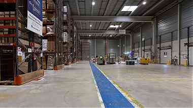 Storage warehouse for lease in Khalidiya Dammam