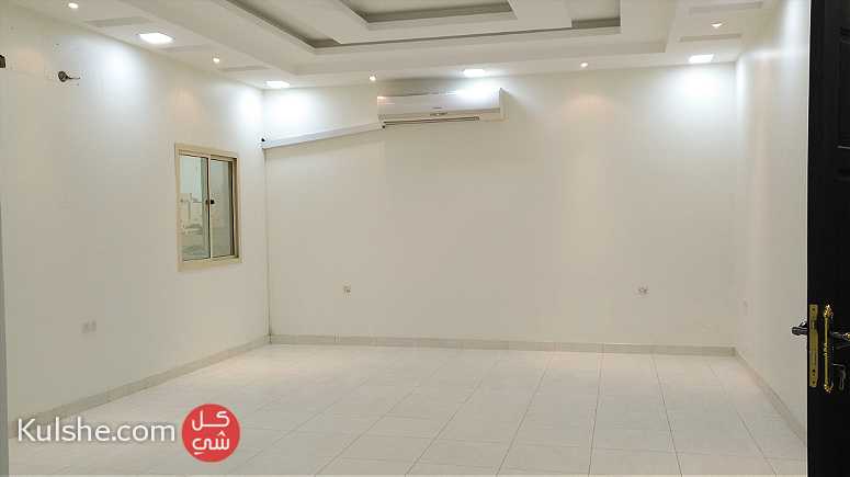 Apartment for rent in Isa Town - صورة 1