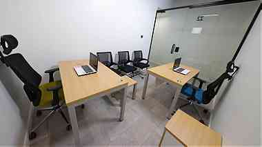 furntiure office for rent