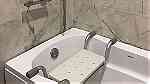 مقعد أستحمام بانيو كرسي حمام كبار السن من الالومنيوم شديد التحمل حوض - Image 7