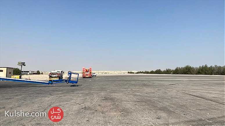 Paved and equipped storage yard for lease in Abqaiq road Dammam - صورة 1
