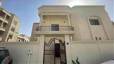 For rent a commercial or residential villa in Bu Ghazal