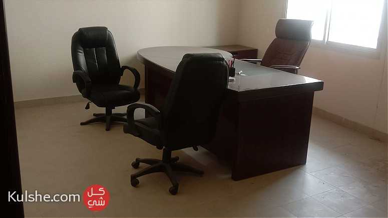 For Rent 2 Rooms semi furnished office commercial flat in Gudaibiya - صورة 1