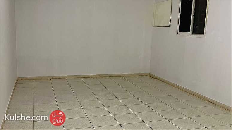 شقة للايجار لا تعوض في الرياض  حي اليرموك - صورة 1