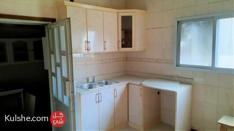 للبيع منزل في الرفاع الشرقي الحجيات - Image 1