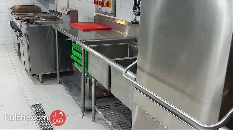 مطبخ مجهز للايجار السنوي داخل فندق -الرياض - النموذجية -طريق الملك فهد - Image 1