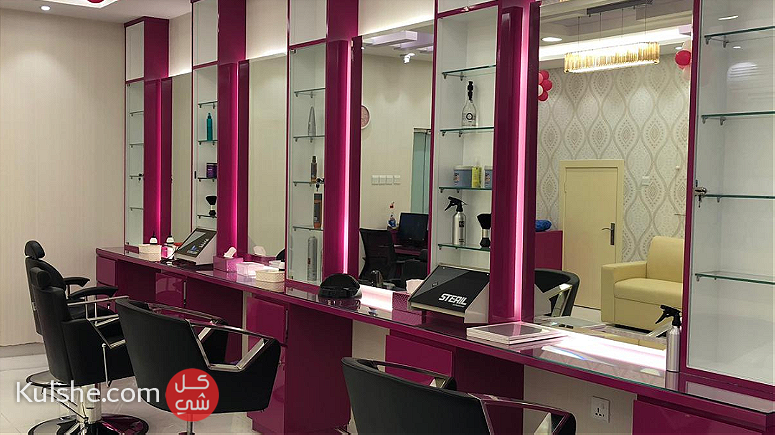Business for Sale Running Ladies Beauty Salon in Al Hidd - صورة 1