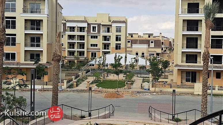 بالقرب من بوابات الشروق و مدينتي شقة غرفتين للبيع بالتقسيط - Image 1