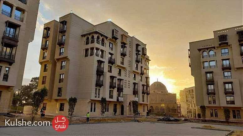 علي صلاح سالم شقة 3 غرف متشطبة للبيع في كمبوند الفسطاط - Image 1