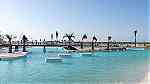 علي البحر فيلا توين هاوس للبيع متشطبة بالتقسيط في دي باي - صورة 8