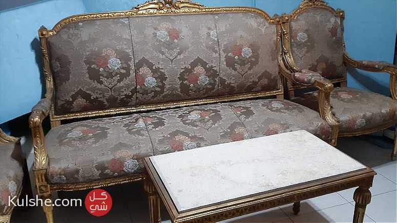 صالون خشب زان جيد جدا كنبه و4كراسي و طربيزة برخامه - Image 1