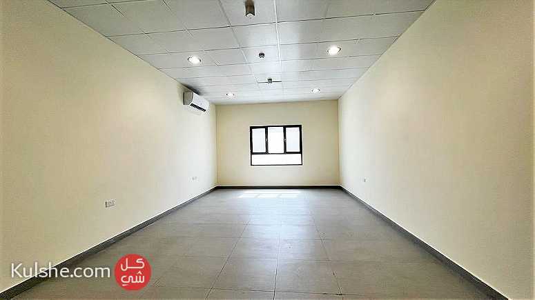 Commercial Shop ( 164 Sqm ) for Rent in Raszuwaid BD.500 - صورة 1