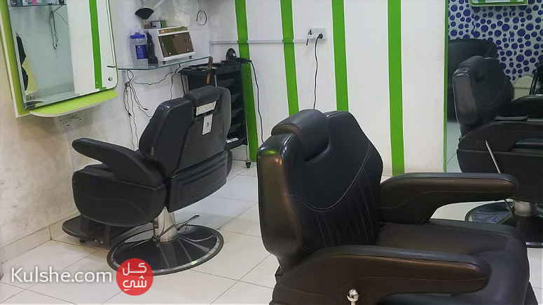 Fully Equipped Barber Men Salon Business for Sale in Riffa Bukuwara - Image 1