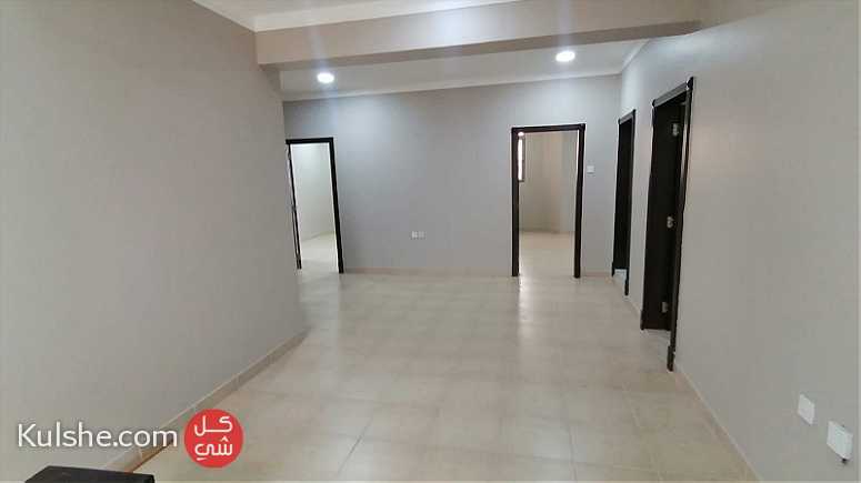 flat attached to villa for rent in Sanad near to manar alhuda masjid - صورة 1