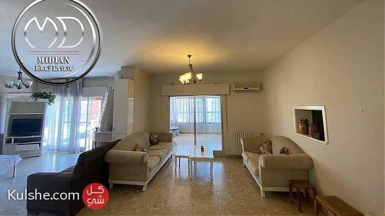 شقة ارضية طابقية للبيع جبل عمان مساحة 300م مع ترس وحديقة 200م - صورة 1