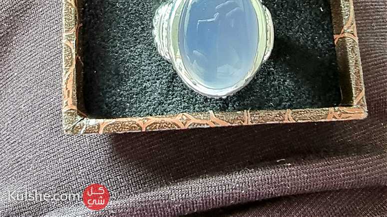 خاتم فضة ١٠٠٠ عقيق سماوي يماني طبيعي - Image 1