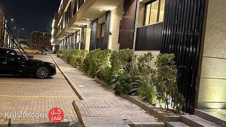 شقة مميزة بحي راقي شمال الرياض - Image 1