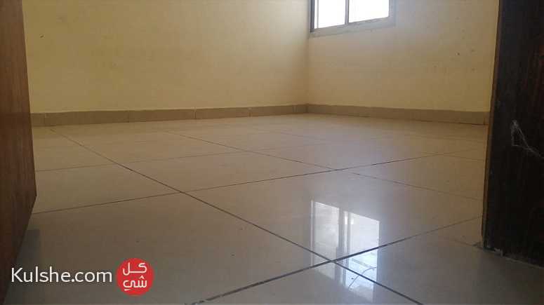 Flat for rent in ras ruman area near to palace road - Image 1