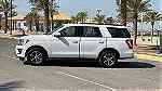 Ford Expedition XLT 2018 (White) - صورة 3