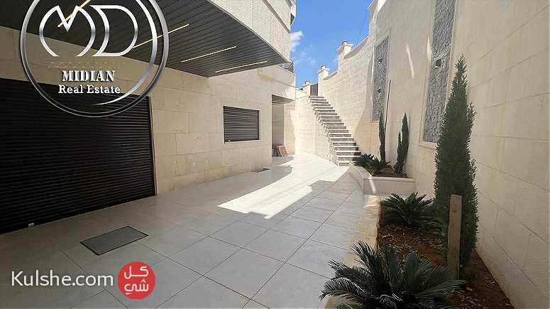شقة شبه ارضي جديدة للبيع ضاحية الرشيد 200م مع ترس وحديقة 200م - Image 1