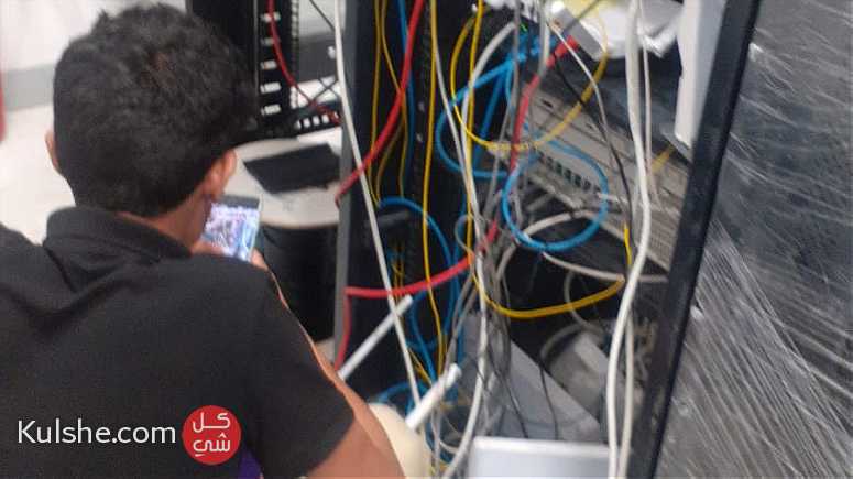 فني شبكات انترنت . فني انترنت الرياض . فني انترنت . 0555332565 - Image 1