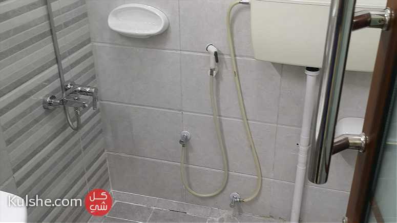 شقة للإيجار في المنامة خلف الأوقاف الجعفرية غرفتين صالة  مطبخ  حمامين - Image 1