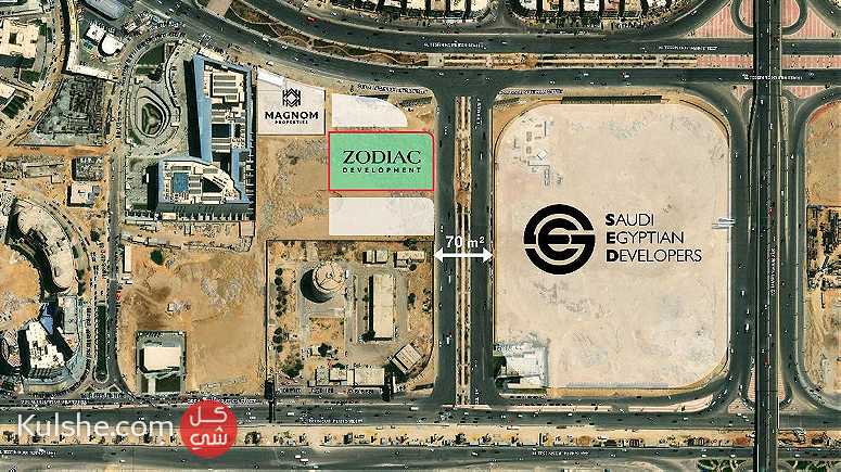 للاستثمار محل للبيع في مول z 90  علي شارع التسعين مباشرا بالتقسيط - Image 1