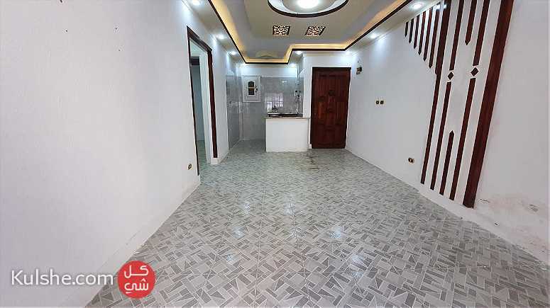 شقة بأكتوبر النخيل ب 330 الف بس - Image 1
