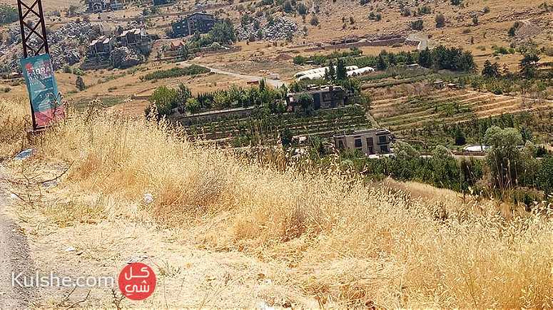 Land for Sale Kfardebian Kesserwan Area 1760Sqm - صورة 1