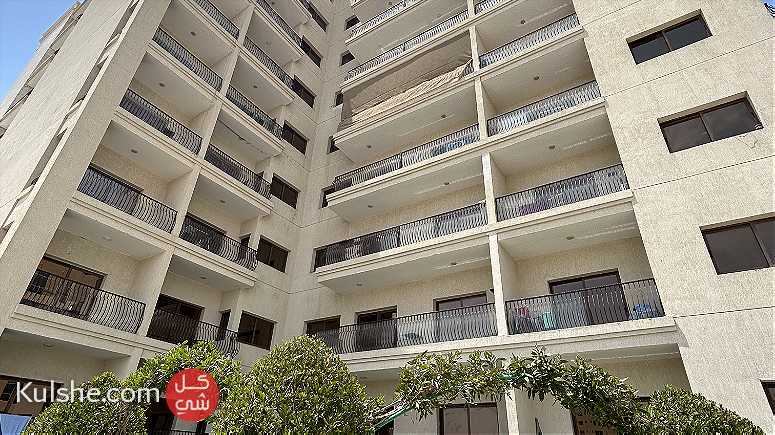 شقة غرفة وصالة جاهزة مع اقساط 4 سنوات بعد الاستلام في دبي - Image 1