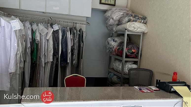 للبيع مغسلة ملابس في محافظة المحرق - Image 1