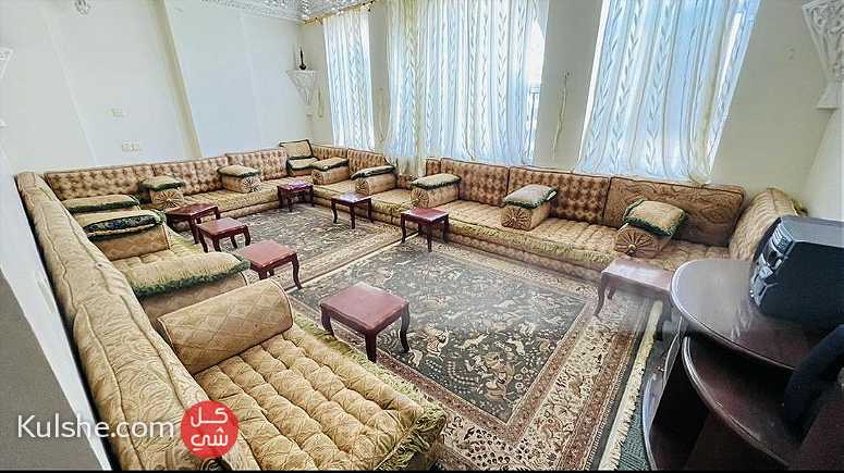 شقة مفروشة في صنعاء حدة 4 غرف ب 200 ألف للتواصل  773231154 - 736779219 - Image 1
