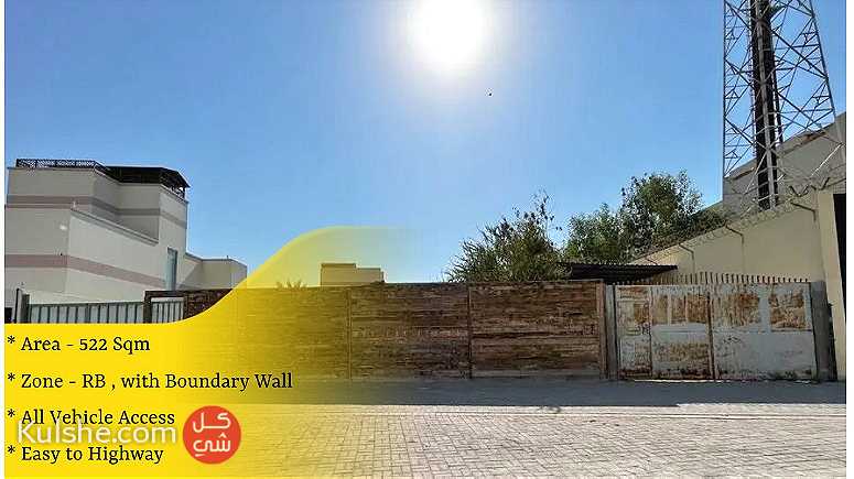 Land with Boundary Wall for rent in Sehla - 0.500 fils per sqm - Image 1