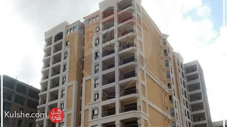 شقة للبيع 144م السيوف (كومبوند جميلة سيتي) - Image 1