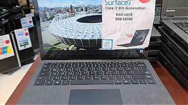 Microsoft SurFace 2 Core i7-8th Generation