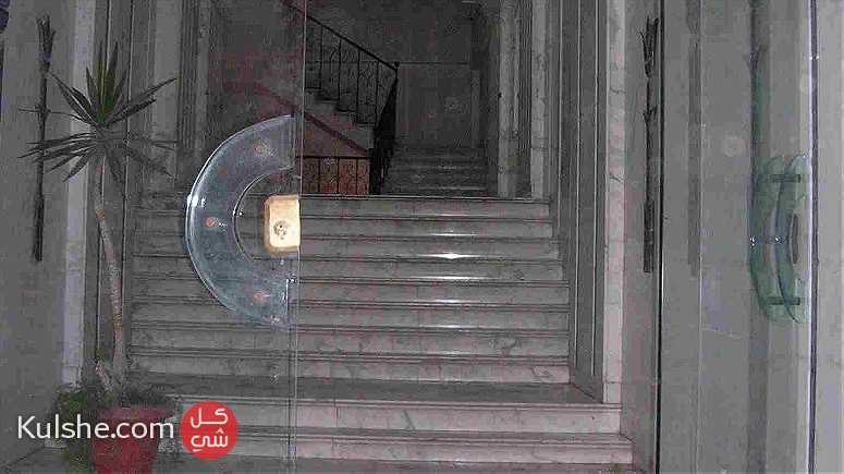 مكتب إداري للإيجار واجهة 7م على ط. إسكندرية مطروح الرئيسي - صورة 1
