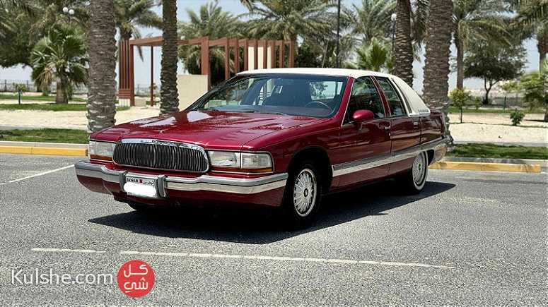 Buick Roadmaster 1993 (Red) - صورة 1