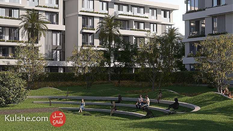 بجوار نادي الاهلي شقة بجاردن للبيع بالتقسيط في بلو تري سكاي ابو ظبي - Image 1